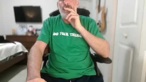 Snapshot of soyelpoti79 chatting on 01.01.25 WhiteWolfFL online show from 01.01.25