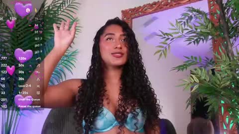 Snapshot of soyjuliana19 chatting on 05.27.26 Juliana online show from 05.27.26