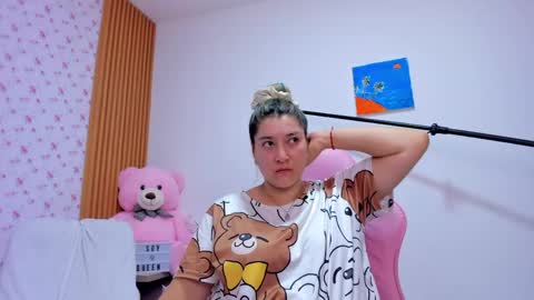 SoyQueen online show from 05.10.26