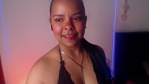 Snapshot of soytucolor chatting on 12.12.24 Paula  add me on snap online show from 12.12.24