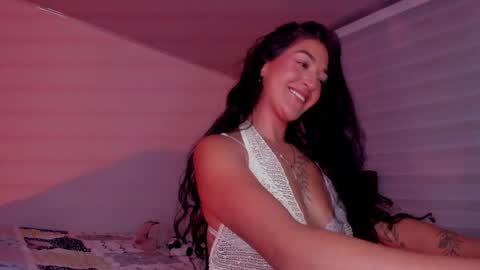 VANESSA  online show from 04.21.26