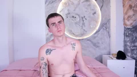 Snapshot of spaceboy_1 chatting on 02.27.26 spaceboy_1 online show from 02.27.26