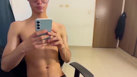 Roger online show from 09.15.25