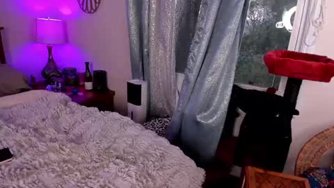 AmberSpanks online show from 02.27.25