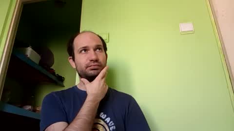 Snaiky online show from 02.12.26