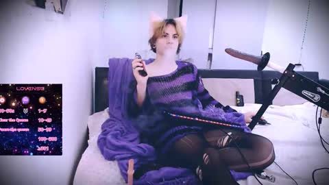 Snapshot of sparkyferret chatting on 12.19.25 sparkyferret online show from 12.19.25