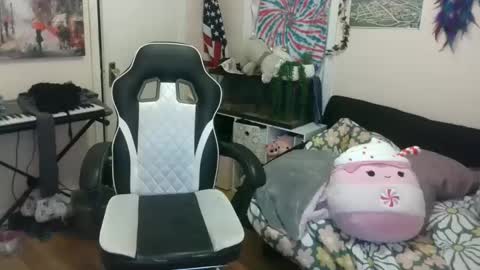 Snapshot of spawnofademon chatting on 02.14.25 spawnofademon online show from 02.14.25