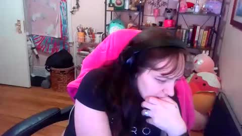 Snapshot of spawnofademon chatting on 01.11.26 spawnofademon online show from 01.11.26