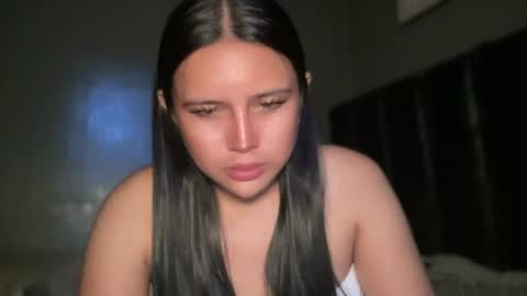 Snapshot of specialgirlxxx chatting on 06.12.26 specialgirlxxx online show from 06.12.26