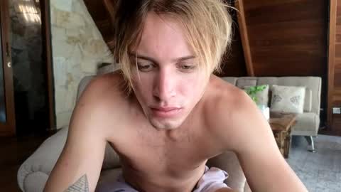 Sasha --  online show from 04.15.26