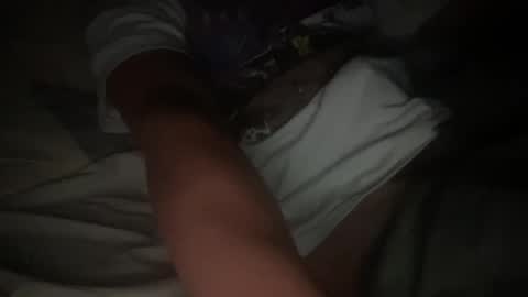 Snapshot of speter1999 chatting on 11.07.25 jewls online show from 11.07.25