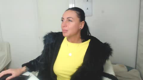 Carla online show from 02.17.25