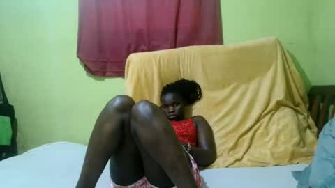 spicy_bella69 online show from 05.19.26