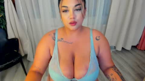Snapshot of spicycarlaxx chatting on 06.28.26 spicycarlaxx online show from 06.28.26