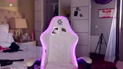 Alicia online show from 07.05.26