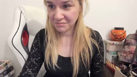 FREE ONLY FANSy online show from 02.10.25