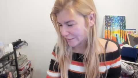 FREE ONLY FANSy online show from 12.15.25