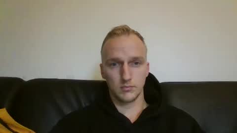 Snapshot of spittingboy chatting on 10.23.25 spittingboy online show from 10.23.25