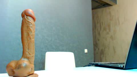 Snapshot of spoiled_lilit chatting on 03.09.25 Lilith online show from 03.09.25
