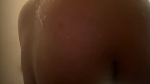 Snapshot of spoiledluxuriously chatting on 10.31.25 spoiledluxuriously online show from 10.31.25