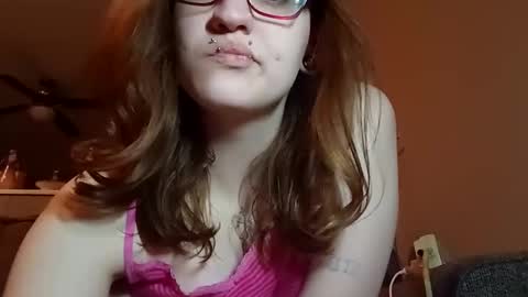 Snapshot of spoiledprincess4 chatting on 02.24.25 spoiledprincess4 online show from 02.24.25