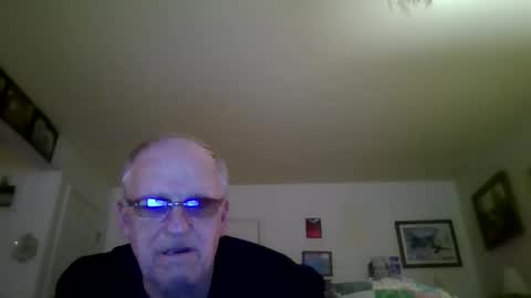 Snapshot of spongebobpineapple70 chatting on 05.13.26 spongebobpineapple70 online show from 05.13.26