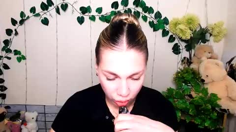 Karina online show from 03.28.26