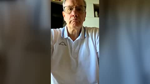 Snapshot of spromo chatting on 06.15.26 spromo online show from 06.15.26