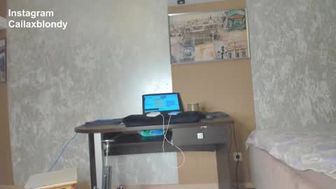 Snapshot of squirt_blondy chatting on 03.26.26 Caila online show from 03.26.26