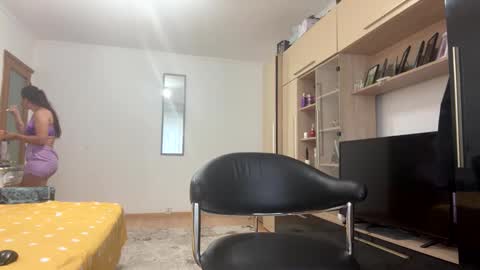 My name is Maya Lush is activeThere are legends that in this room all your wishes can come true  Private is Open online show from 06.10.26