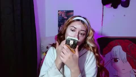 Snapshot of squirt_charlotte chatting on 06.10.26 HELLO WELCOME MY NAME IS CHARLOTTE OY A NEW GIRL online show from 06.10.26