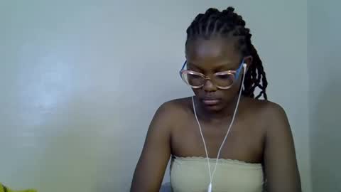 Snapshot of squirt_godes chatting on 11.13.25 Tashy online show from 11.13.25