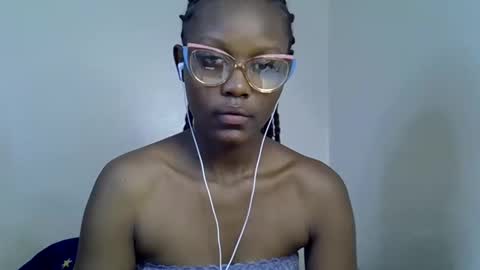 Snapshot of squirt_godes chatting on 11.13.25 Tashy online show from 11.13.25