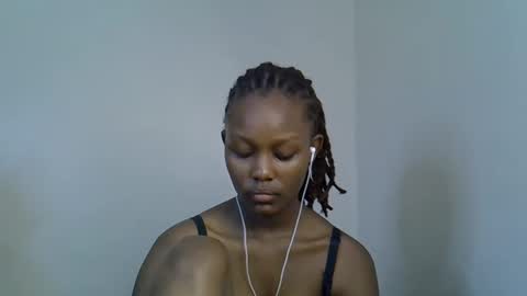 Snapshot of squirt_godes chatting on 11.27.25 Tashy online show from 11.27.25