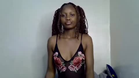 Snapshot of squirt_godes chatting on 01.06.26 Tashy online show from 01.06.26