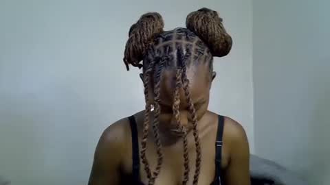 Snapshot of squirt_godes chatting on 01.07.26 Tashy online show from 01.07.26