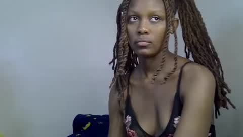 Snapshot of squirt_godes chatting on 01.08.26 Tashy online show from 01.08.26