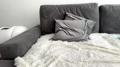 Snapshot of squirtaura chatting on 03.27.26 Dina online show from 03.27.26