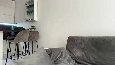 Snapshot of squirtaura chatting on 04.10.26 Dina online show from 04.10.26