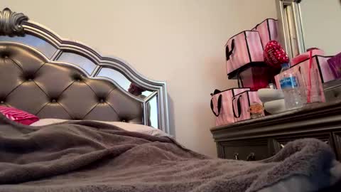 Snapshot of squirtdommaster chatting on 12.02.24 squirtdommaster online show from 12.02.24