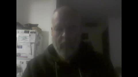 Snapshot of squirting_daddy chatting on 04.14.26 squirting_daddy online show from 04.14.26