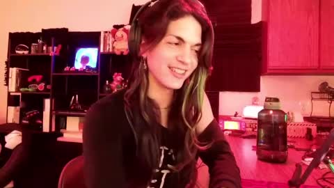 Earthling Gurl Michelle Allergy online show from 04.03.26