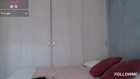 Snapshot of srta_jenn_croft chatting on 07.28.26 Crystal Croft help me reach 100likes online show from 07.28.26