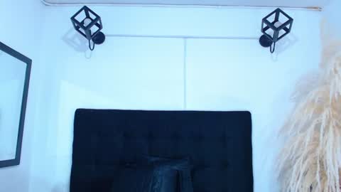 Snapshot of srta_luciana chatting on 06.27.26 . . online show from 06.27.26