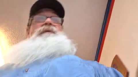 Snapshot of ssdrums3 chatting on 10.01.25 ssdrums3 online show from 10.01.25