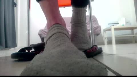 Snapshot of ssenzo chatting on 12.14.24 ssenzo online show from 12.14.24