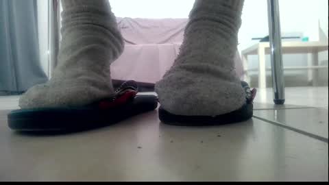 Snapshot of ssenzo chatting on 12.26.24 ssenzo online show from 12.26.24