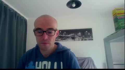 Snapshot of ssenzo chatting on 02.11.25 ssenzo online show from 02.11.25