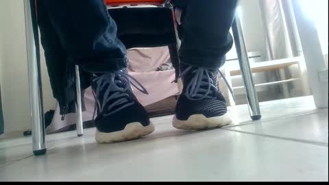 Snapshot of ssenzo chatting on 12.14.25 ssenzo online show from 12.14.25