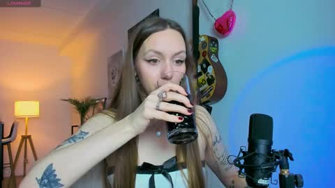 Anni if Im offline for a long time Im depressed feel free to support me offline online show from 02.25.25